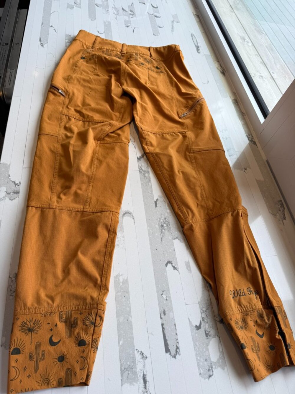 Wild Rye Bike Pants - Picture 7 of 15